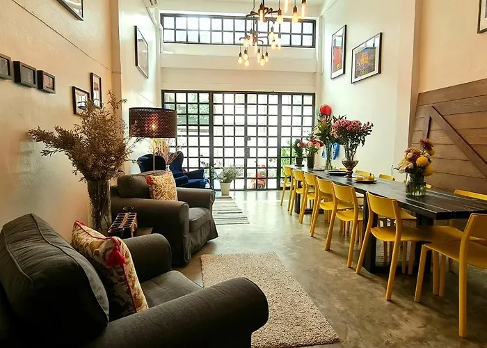 Сasa de vacaciones Beautiful 5 Story Family House