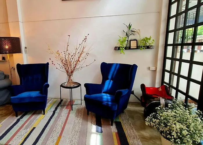 Beautiful 5 Story Family House Сasa de vacaciones