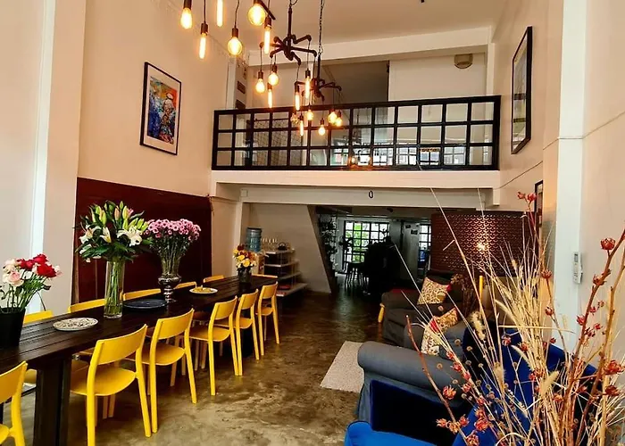 Beautiful 5 Story Family House * Bangkok