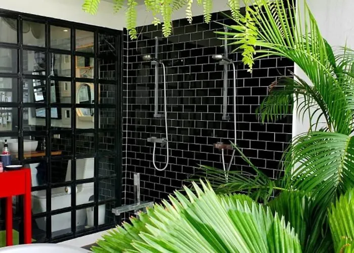 Beautiful 5 Story Family House Bangkok